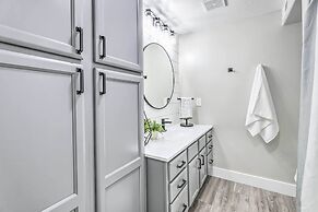 Gilbert Apartment w/ Grill, Fire Pit & Pool Access
