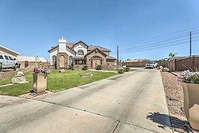 Gilbert Apartment w/ Grill, Fire Pit & Pool Access