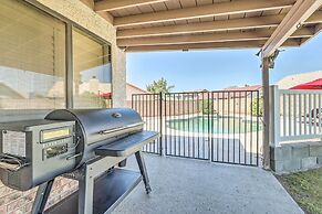 Gilbert Apartment w/ Grill, Fire Pit & Pool Access