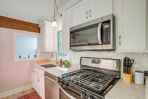 Getaway w/ Lake Views Near Wintergreen Resort!