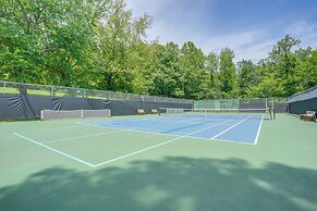 Getaway w/ Lake Views Near Wintergreen Resort!