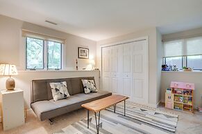 Getaway w/ Lake Views Near Wintergreen Resort!