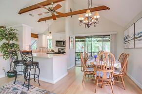 Getaway w/ Lake Views Near Wintergreen Resort!