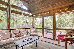 Getaway w/ Lake Views Near Wintergreen Resort!