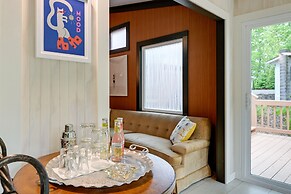 Modern 'little Bear Cottage' At Santeetlah Lake!