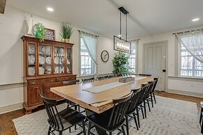 Hot Tub & Lake Access at Poconos Getaway!