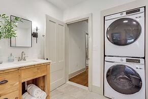 Hot Tub & Lake Access at Poconos Getaway!