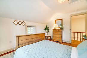 Hot Tub & Lake Access at Poconos Getaway!