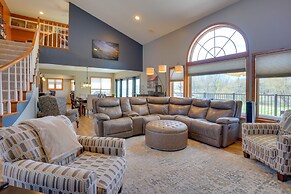 Expansive Retreat on 5 Acres in Shakopee!