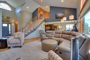 Expansive Retreat on 5 Acres in Shakopee!
