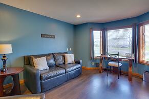 Expansive Retreat on 5 Acres in Shakopee!