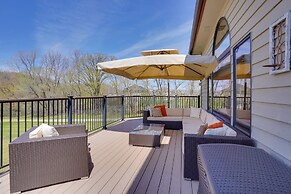 Expansive Retreat on 5 Acres in Shakopee!