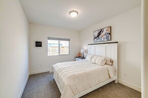 Charming Bakersfield Home w/ Yard & Patio!