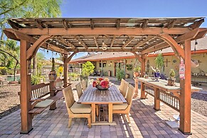 Dreamy Desert Studio w/ Deck + Pool Access!