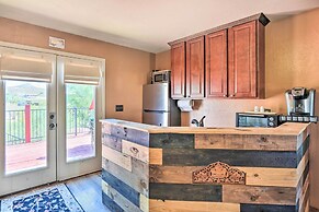 Dreamy Desert Studio w/ Deck + Pool Access!