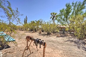 Dreamy Desert Studio w/ Deck + Pool Access!