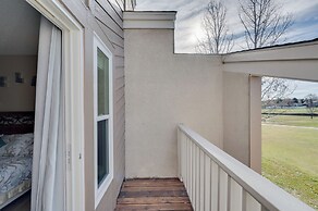 Loveland Townhome: Walkable to Lake & Park!