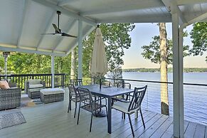 Dreamy Lake Norman Cottage w/ Panoramic Lake Views