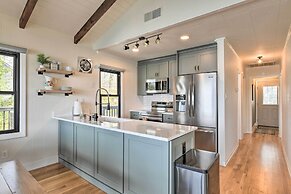 Dreamy Lake Norman Cottage w/ Panoramic Lake Views