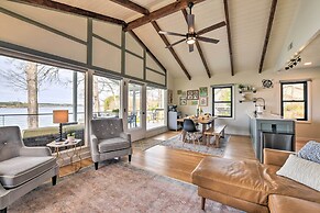 Dreamy Lake Norman Cottage w/ Panoramic Lake Views