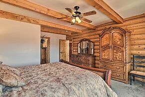 Hot Tub, Game Room & Theater: Luxe Show Low Home