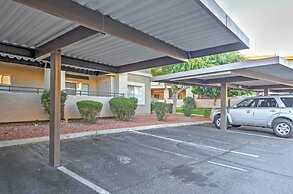 Phoenix Couples Condo w/ Deck & Resort Amenities!