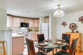 Phoenix Couples Condo w/ Deck & Resort Amenities!