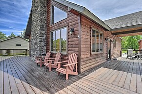 Cabin 1 Mi to Sand Valley, 1 Block to Beach