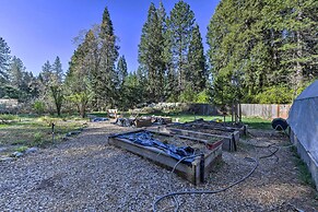 Peaceful Cottage w/ Grill & Yard in Grass Valley!