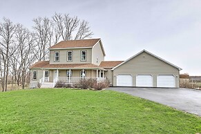 Geneva Studio, 3 Miles to Seneca Lake!