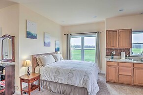 Geneva Studio, 3 Miles to Seneca Lake!