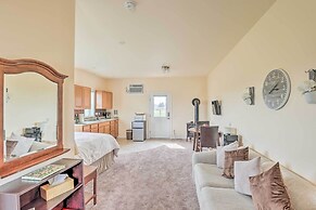 Geneva Studio, 3 Miles to Seneca Lake!