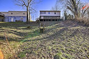 Cozy Bristol Home w/ Yard ~ 1 Mile to Downtown!