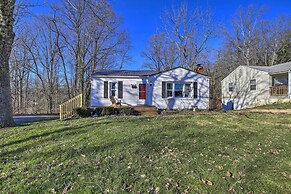 Cozy Bristol Home w/ Yard ~ 1 Mile to Downtown!