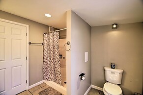 Cozy Bristol Home w/ Yard ~ 1 Mile to Downtown!