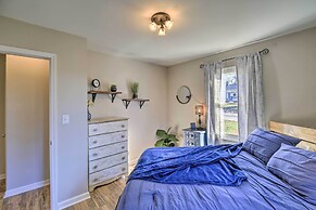 Cozy Bristol Home w/ Yard ~ 1 Mile to Downtown!