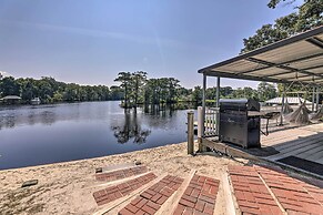 'the Grey Goose': Waterfront Home With Beach