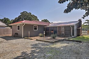 'the Grey Goose': Waterfront Home With Beach