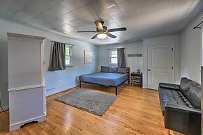 'the Grey Goose': Waterfront Home With Beach