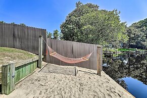 'the Grey Goose': Waterfront Home With Beach