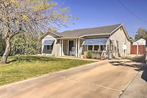 2 Mi to Dtwn Phoenix: Cottage w/ Private Yard!