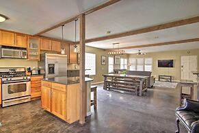 2 Mi to Dtwn Phoenix: Cottage w/ Private Yard!