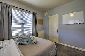 2 Mi to Dtwn Phoenix: Cottage w/ Private Yard!