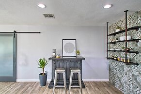 Charming Phoenix Home w/ Patio ~ 3 Miles to Dtwn!