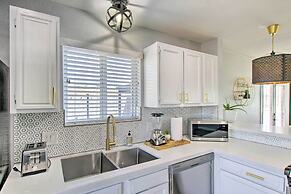 Charming Phoenix Home w/ Patio ~ 3 Miles to Dtwn!