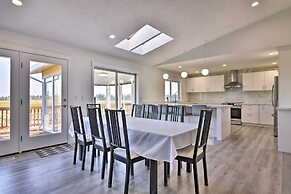 Fully Remodeled Hillsboro Home w/ Home Theater!