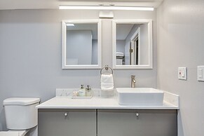 Fully Remodeled Hillsboro Home w/ Home Theater!