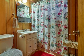 Hike, Bike & Golf: Peaceful Cabin in Twain Harte!