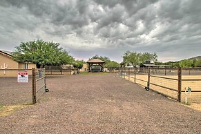 Phoenix 'kick Back Corral' w/ Outdoor Oasis!