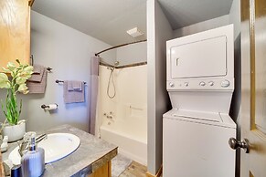 Incredible Log Home: 1 Mile From Lake Tenkiller